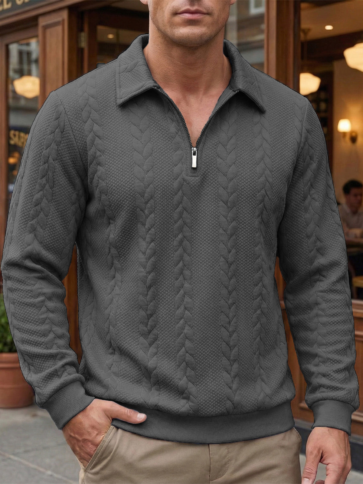 Dexter | Elegant sweater with long sleeves and half zipper